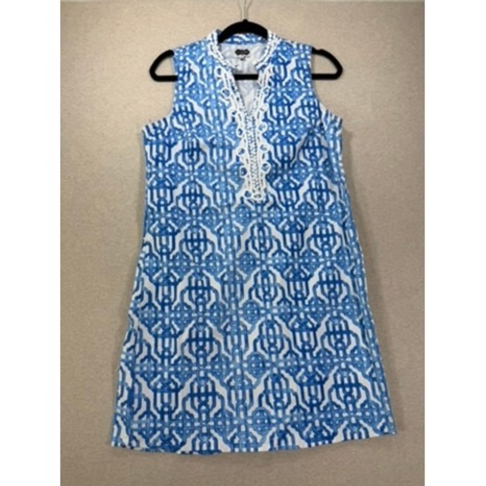 Mud Pie Shift Dress Womens M Blue‎ White Excellent Crochet Trim Geometric Print